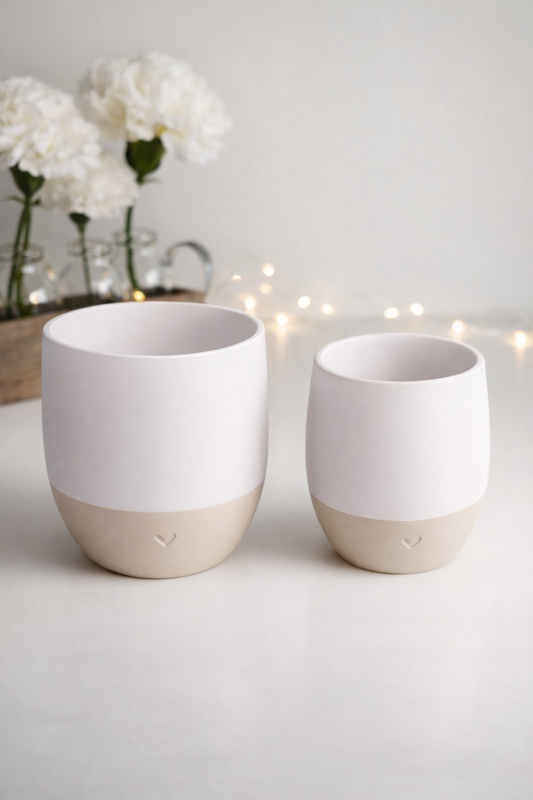 Moderner Herz-Becher im Fuzzy Skin Look – minimalistischer Dekobecher | Geschenkidee zu Ostern & Frühling