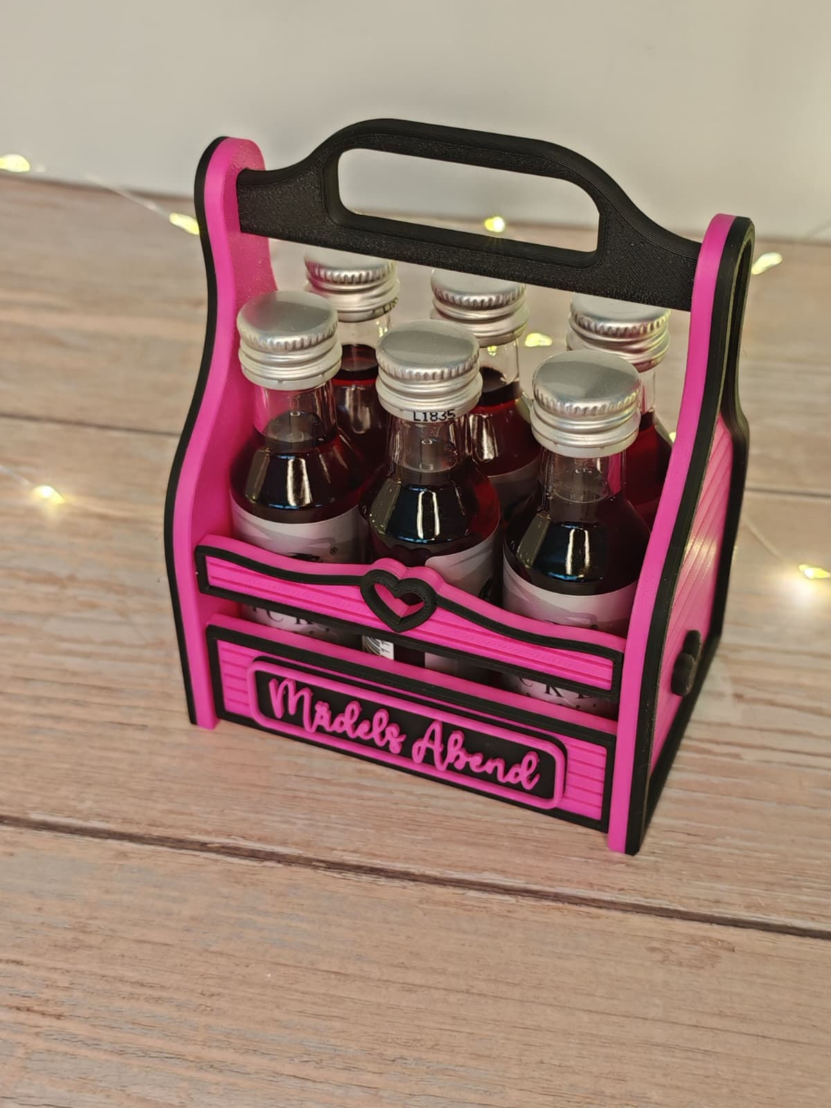 Schnapskorb für 6 Fläschchen – Männerhandtasche & Ladies Edition | Lustige Geschenkidee für Geburtstag, JGA & Silvester