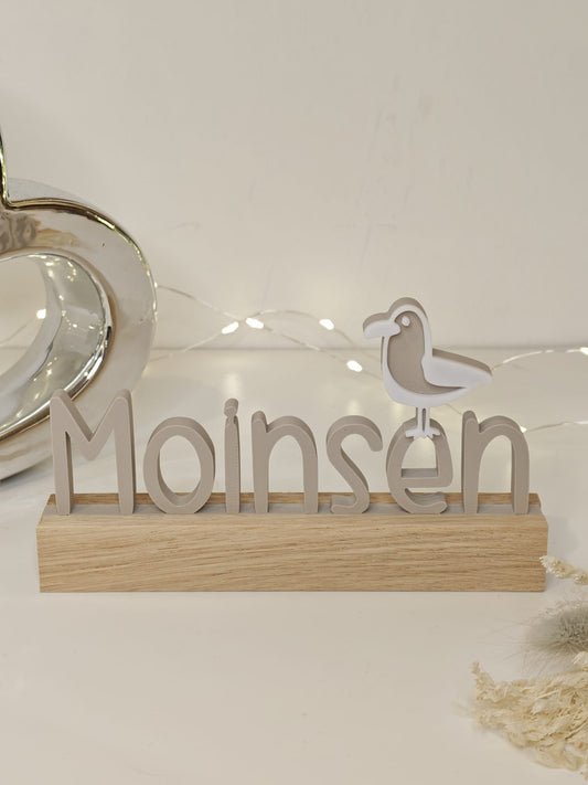 Moinsen - norddeutsche Liebeserklärung als 3D-Schriftzug mit Eichenholz-Sockel