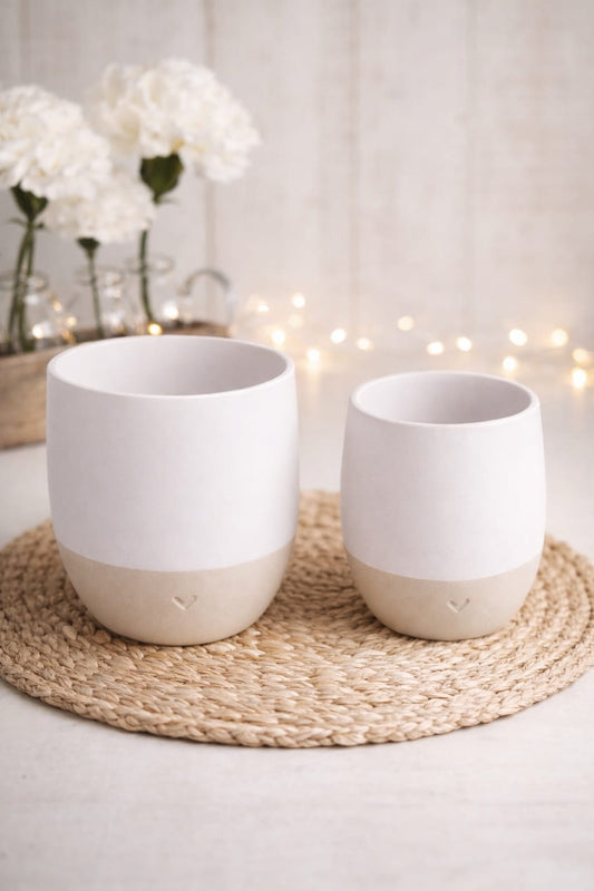Moderner Herz-Becher im Fuzzy Skin Look – minimalistischer Dekobecher | Geschenkidee zu Ostern & Frühling