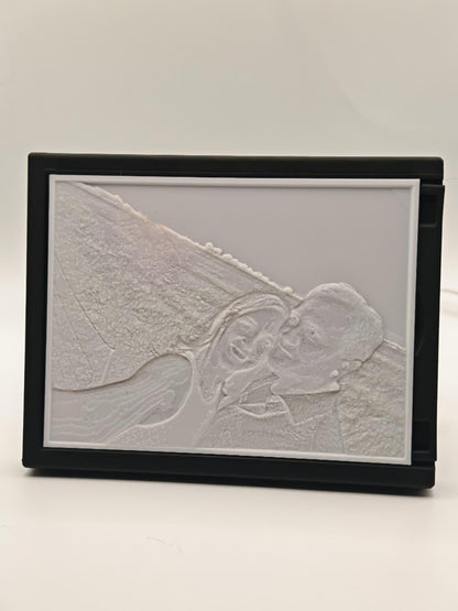 Personalized Lithophane Lamp Your favorite photo as a luminous 3D relief